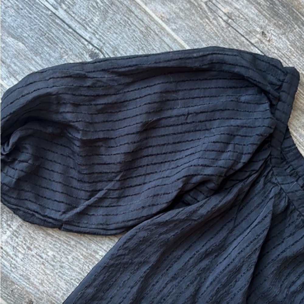 By Together Elegant Black Off-Shoulder Peasant style Women's Blouse - Picture 5 of 5